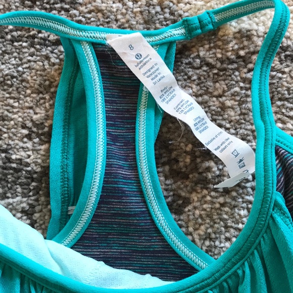 Lululemon No Limits Tank Blue Tropics 8 - Picture 2 of 4